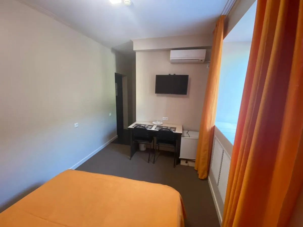 B&B Ulpan Mini Hotel 아스타나